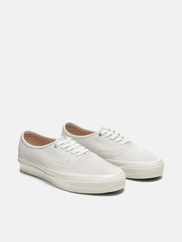 HAVEN x Vans OTW Authentic 44 Vibram White three quarter view