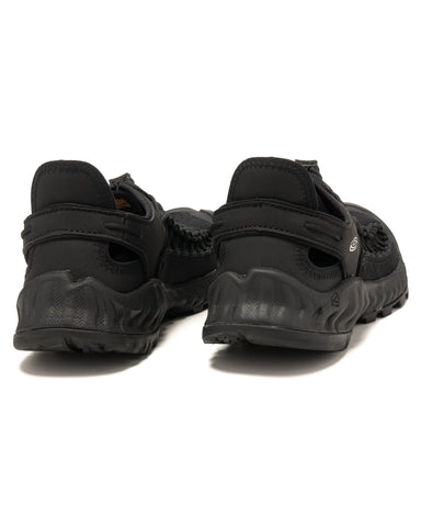 KEEN Uneek NXIS Triple Black/Black, Footwear