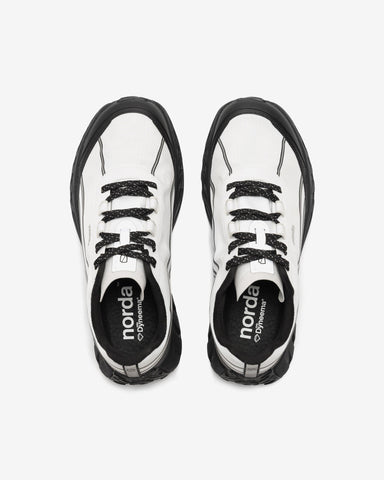 norda 002 Alpine White, Footwear