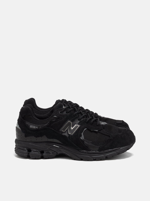New Balance 2002D Refined Future GORE-TEX Black/Black, Sneakers