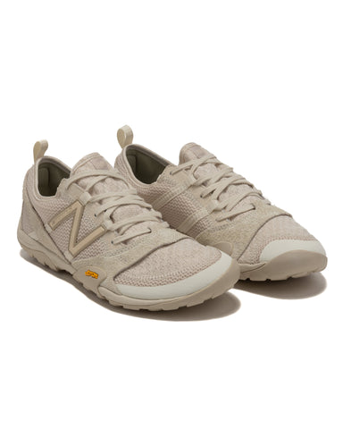 New Balance MT10OAA Beige, Footwear