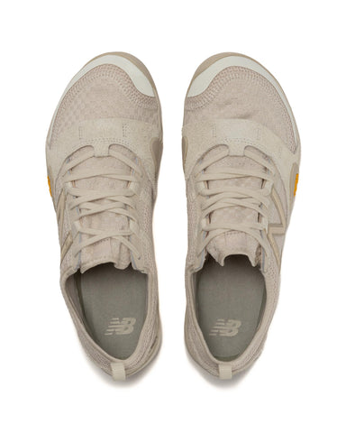 New Balance MT10OAA Beige, Footwear