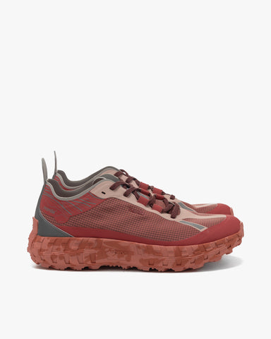 norda 001 RZ Edition/Vermillion, Footwear