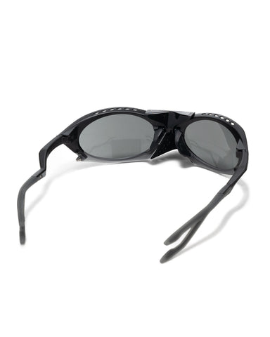 Oakley Plantaris Matte Black w/ Prizm Grey, Accessories