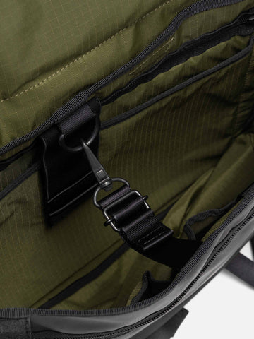 PORTER Things Messenger Bag Black, Shoulder Bags