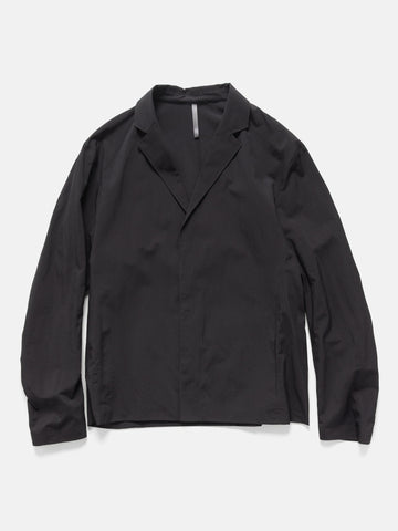 Flat shot of the Veilance Spere SL Blazer M Black