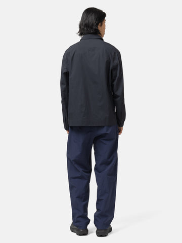 Back shot of the model wearing the Veilance Spere SL Pant M Passport