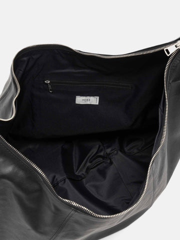 YOKE Calf Leather Circle Bag Black, Shoulder Bags