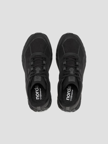 norda 002 Stealth Black, Sneakers