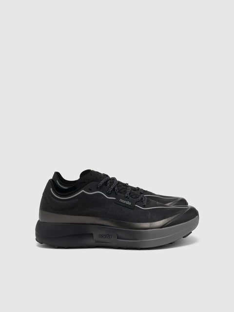 norda 005 Stealth Black, Sneakers